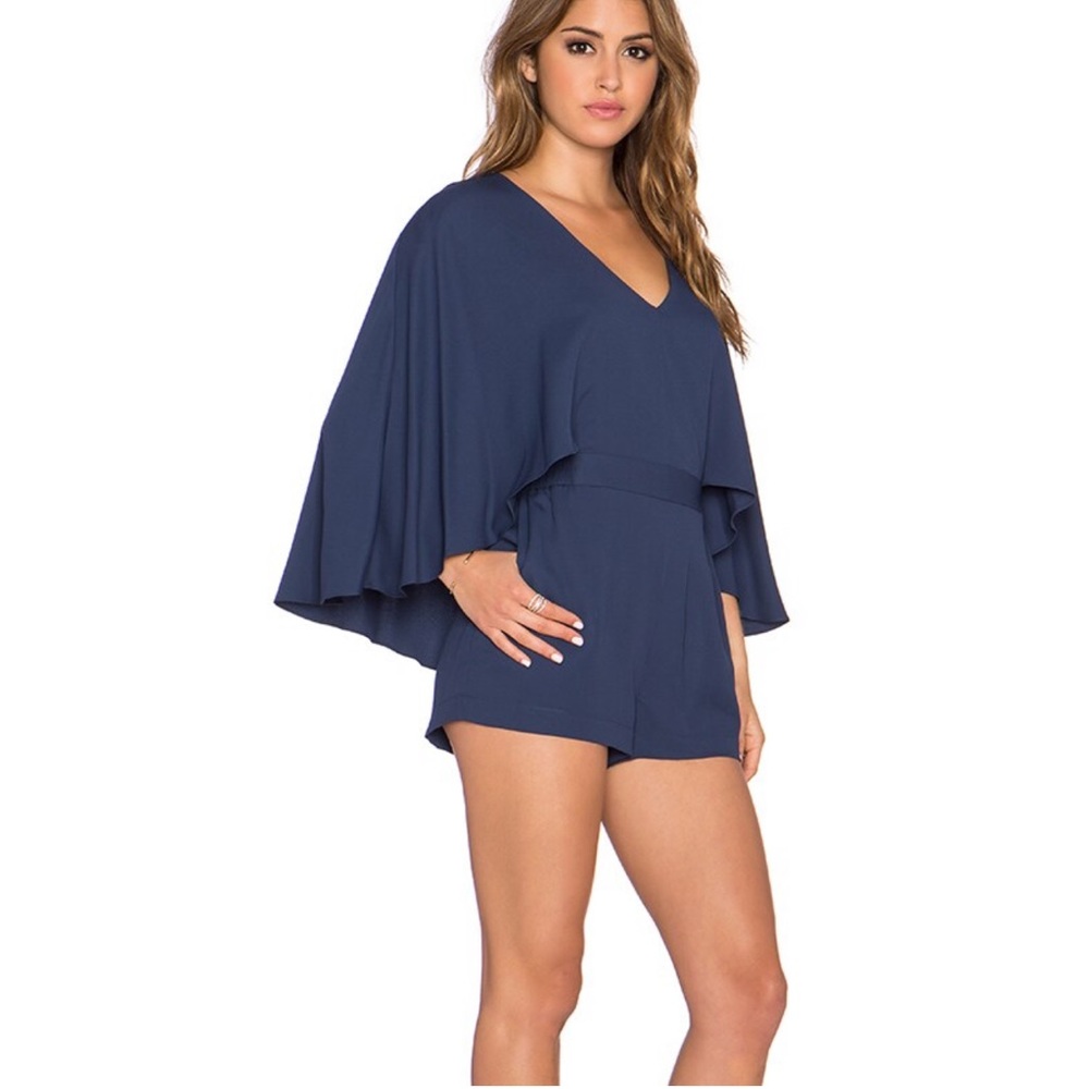 BCBG MAXAZRIA ROMPER XS